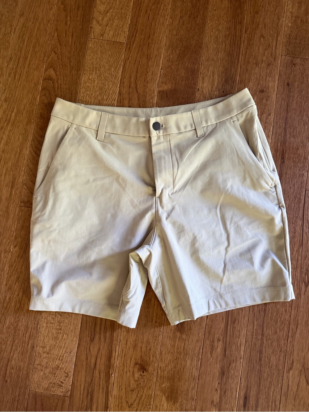 Lululemon ABC Classic Fit Short 7” Waist 31